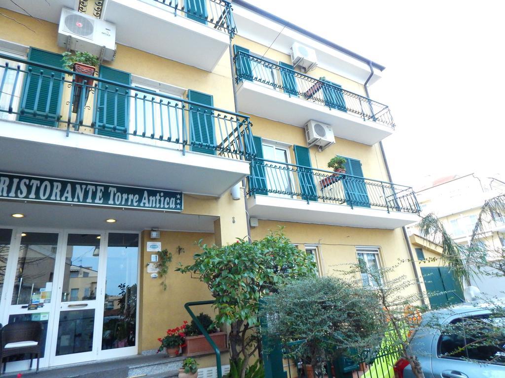 Hotel Torre Antica لوانو المظهر الخارجي الصورة